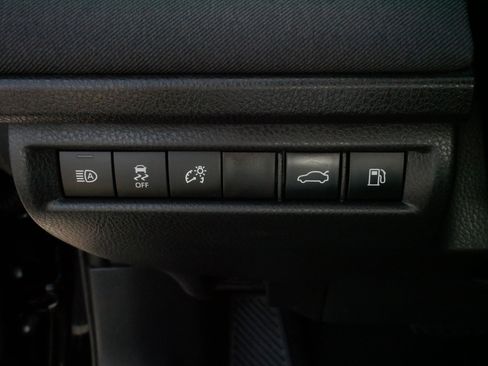 Certified 2025 Toyota Camry LE image 24