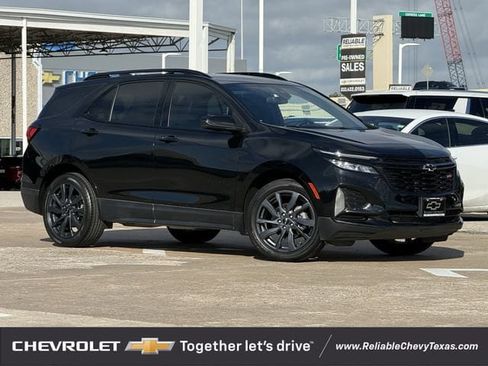 Used 2024 Chevrolet Equinox RS FWD image 2