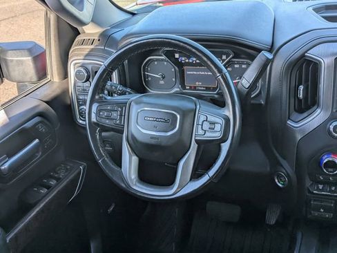 Used 2022 GMC Sierra 2500 Denali w/ Denali Ultimate Package image 15