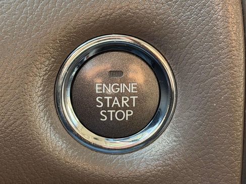 Used 2014 Lexus GX 460 w/ Premium Package image 8