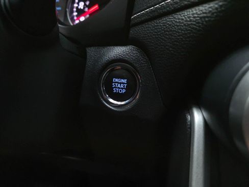 Used 2020 Toyota RAV4 XLE w/ Convenience Package AWD/4WD image 24