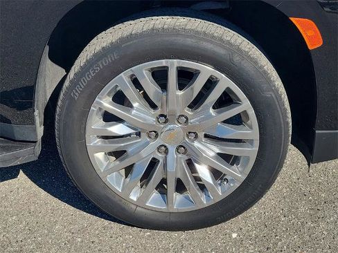 Used 2023 Chevrolet Tahoe Premier image 6