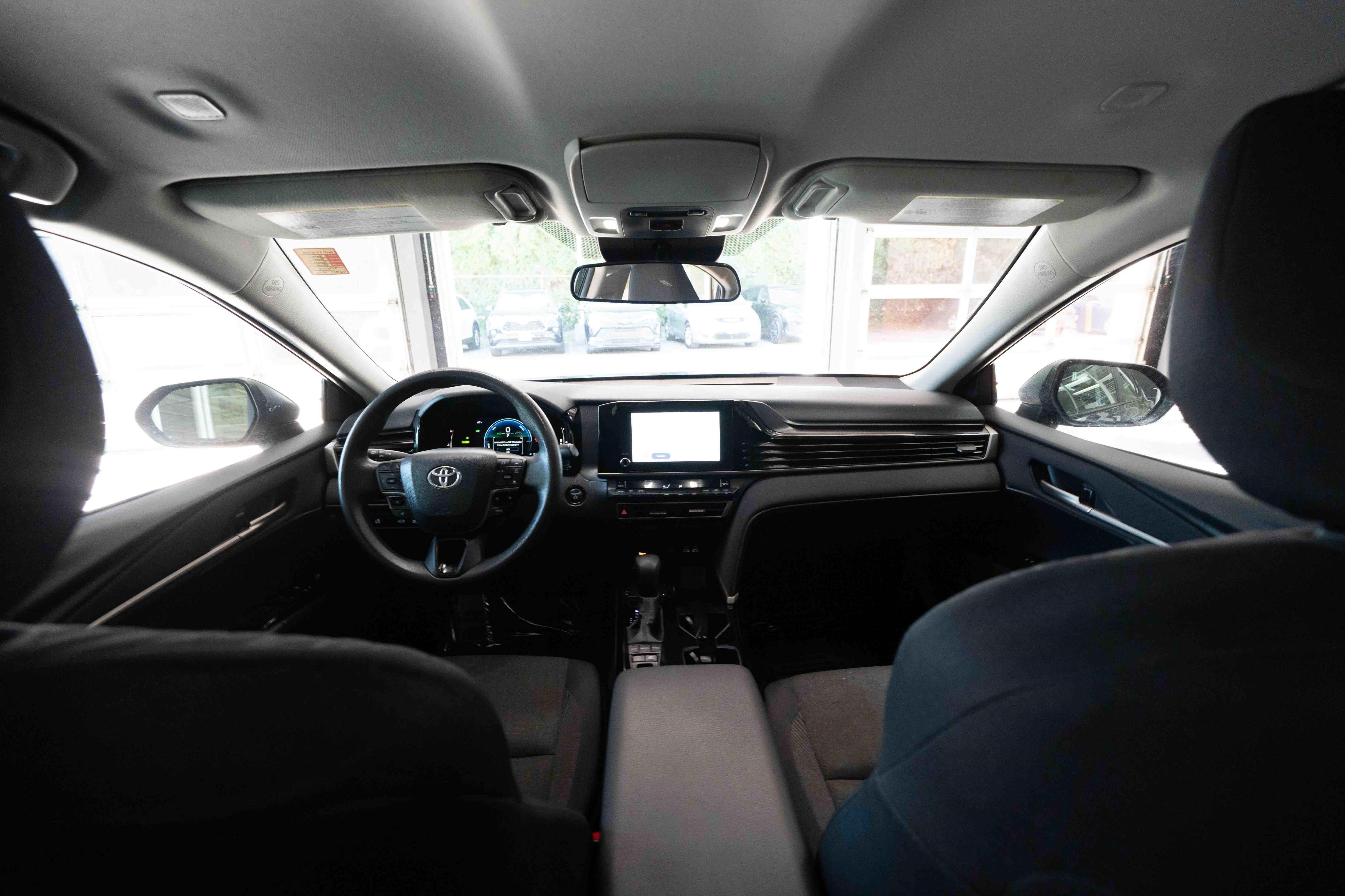 Used 2025 Toyota Camry LE FWD image 19
