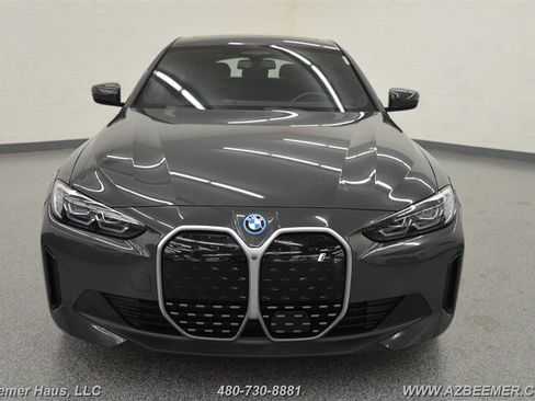Used 2023 BMW i4 eDrive40 image 4