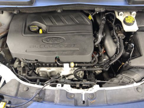 Used 2018 Ford Escape SE FWD image 30
