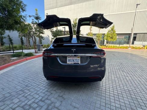 Used 2021 Tesla Model X Long Range AWD/4WD image 8