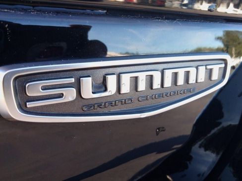 Used 2022 Jeep Grand Cherokee Summit image 10
