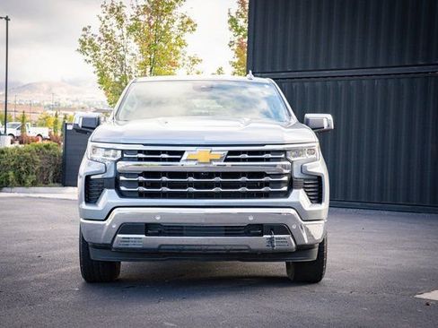Used 2023 Chevrolet Silverado 1500 LTZ w/ Z71 Off-Road Package AWD/4WD image 3