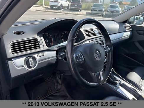 Used 2013 Volkswagen Passat 2.5 SE FWD image 19