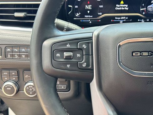 Used 2023 GMC Yukon XL Denali w/ Max Trailering Package AWD/4WD image 28