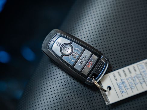 Certified 2023 Ford F150 Lariat w/ Equipment Group 502A High image 54