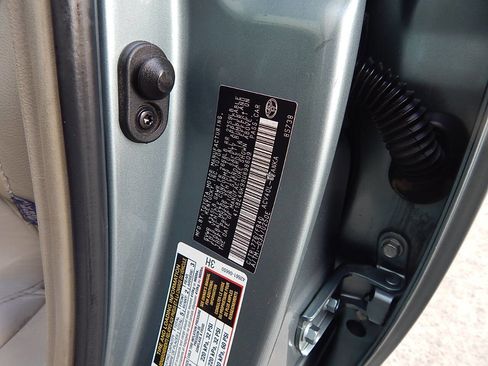 Used 2009 Toyota Camry LE image 33