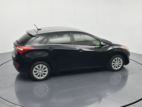 Used 2016 Hyundai Elantra GT FWD image 30
