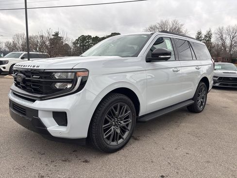 New 2026 Ford Expedition Platinum w/ Stealth Appearance Package image 3