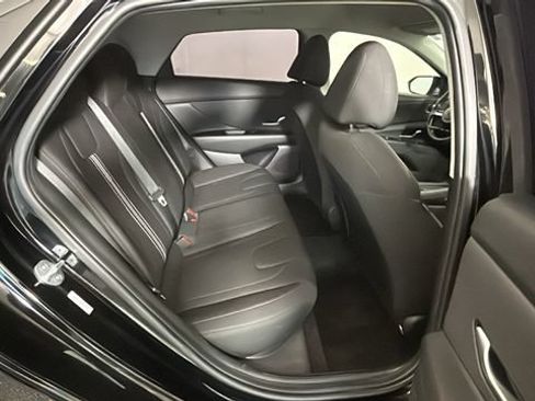 Used 2023 Hyundai Elantra SEL w/ Convenience Package FWD image 29