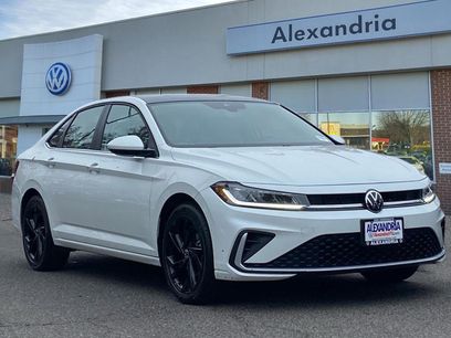 Certified 2025 Volkswagen Jetta SE
