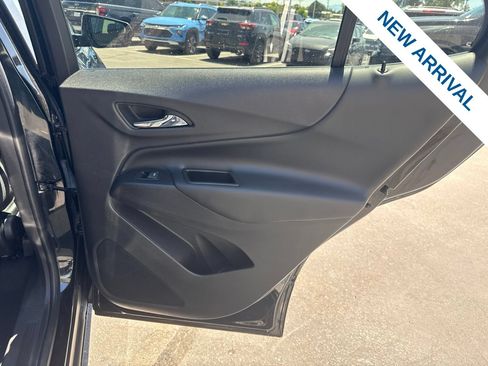 Used 2023 Chevrolet Equinox LT FWD image 12