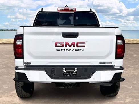 New 2026 GMC Canyon Elevation w/ Convenience Package image 4
