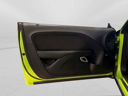 Used 2015 Dodge Challenger R/T Scat Pack RWD image 15