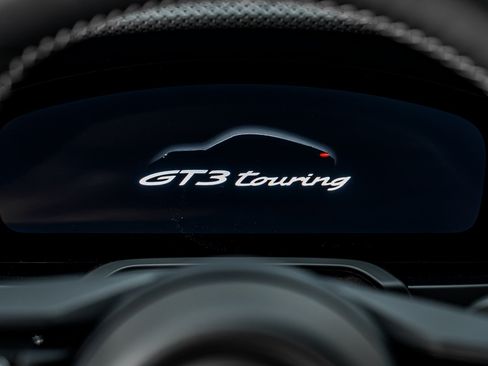Used 2026 Porsche 911 GT3 RWD image 46
