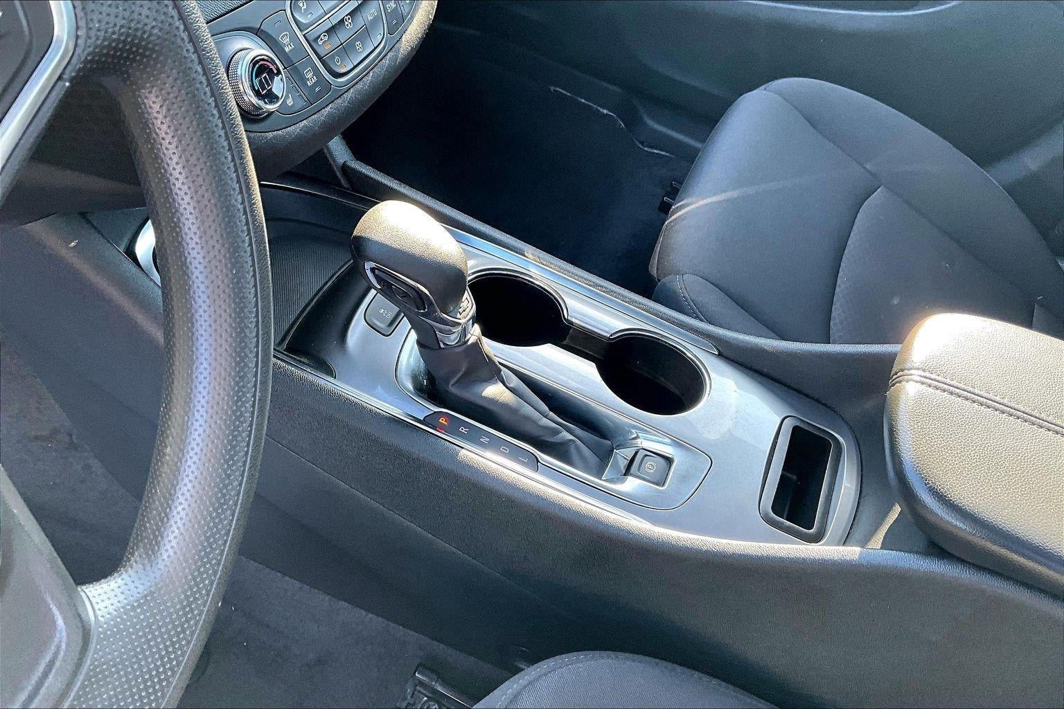 Used 2024 Chevrolet Malibu LT FWD image 17