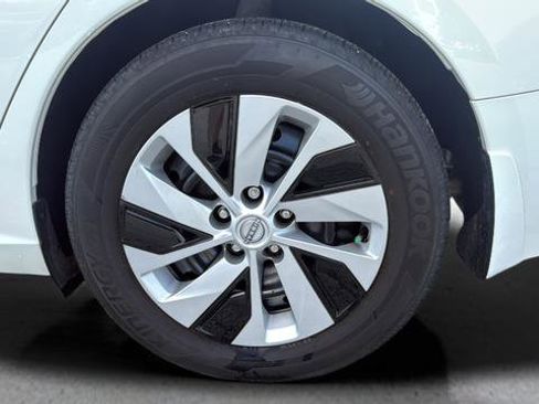 Certified 2025 Nissan Altima 2.5 S FWD image 23