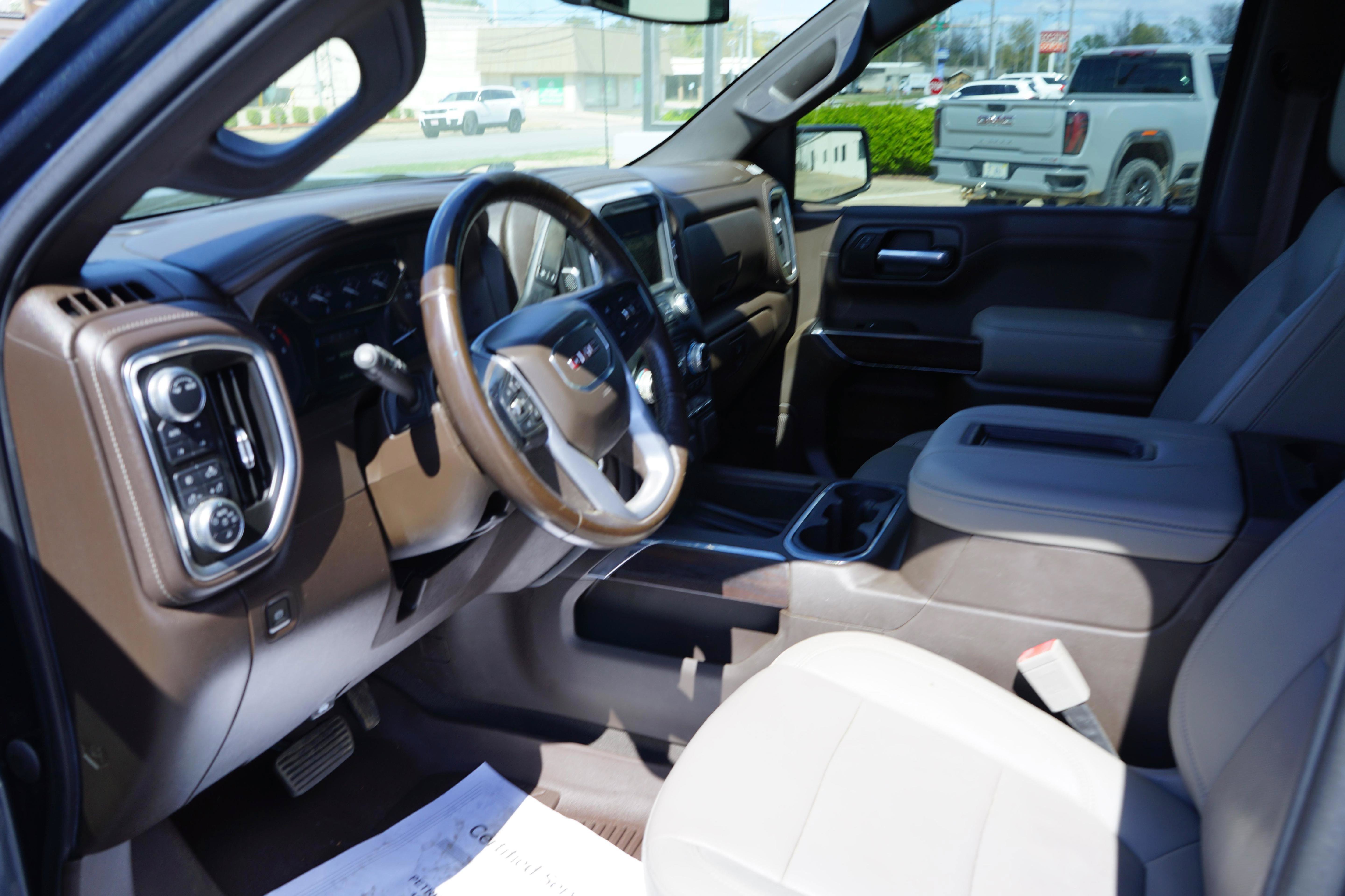 Used 2021 GMC Sierra 1500 SLT AWD/4WD image 10