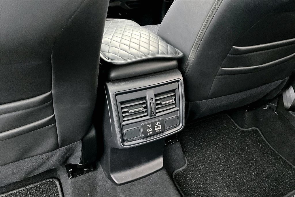 Used 2025 Subaru Forester Premium AWD/4WD image 29