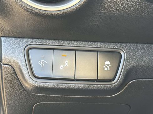 Used 2023 Kia Forte GT-Line image 17