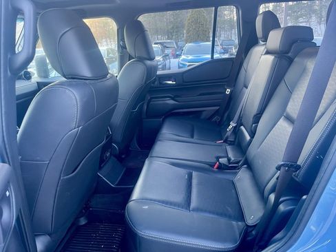 Used 2025 Toyota Land Cruiser image 23