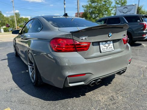 Used 2017 BMW M4 Coupe RWD image 5