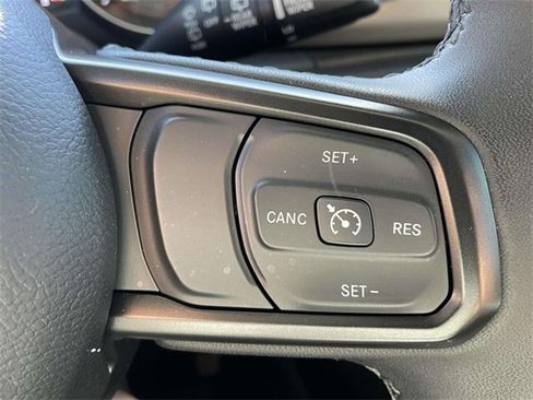 Used 2023 Jeep Wrangler Sport S image 22