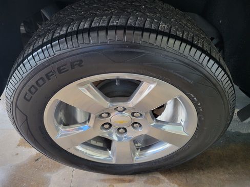 Certified 2017 Chevrolet Tahoe LS RWD image 38