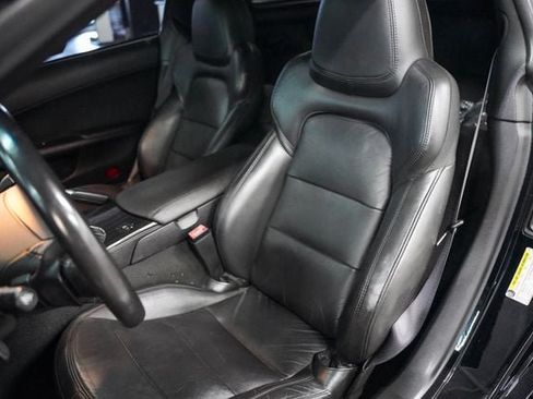 Used 2013 Chevrolet Corvette Coupe w/ Battery Protection Package RWD image 4