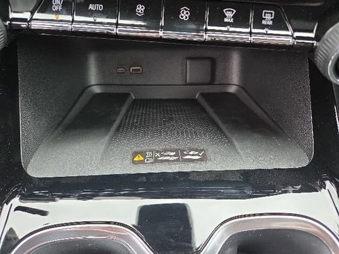 New 2026 Chevrolet Traverse LT AWD/4WD image 59
