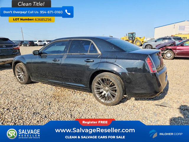 Used 2014 Chrysler 300 C RWD image 3
