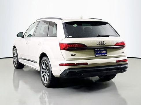 Used 2023 Audi Q7 2.0T Premium Plus w/ Premium Plus Package AWD/4WD image 5