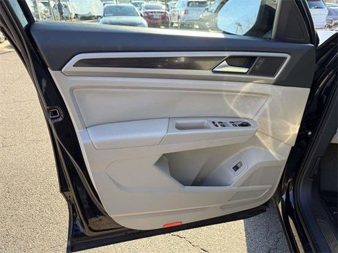 Used 2019 Volkswagen Atlas SEL image 12