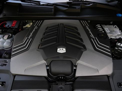Used 2024 Lamborghini Urus S AWD/4WD image 27