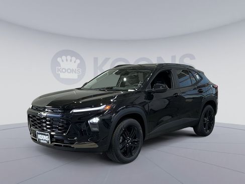 New 2026 Chevrolet Trax ACTIV FWD image 1