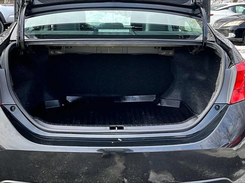 Used 2018 Toyota Corolla SE image 29