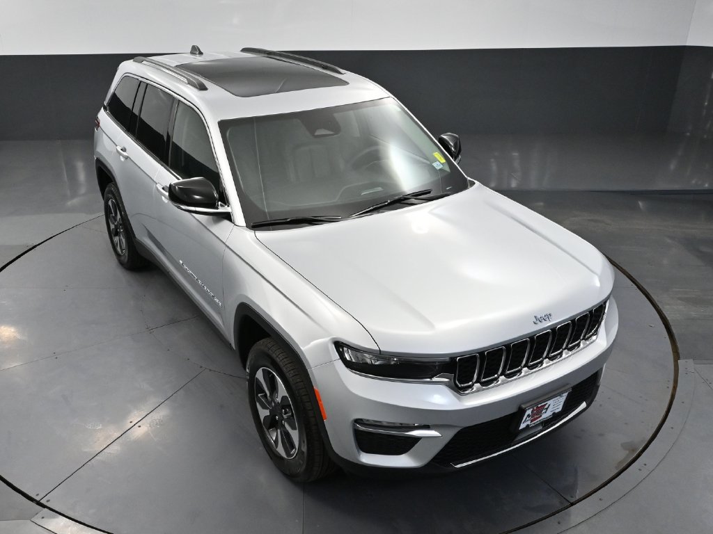 Used 2022 Jeep Grand Cherokee Limited 4xe AWD/4WD image 47