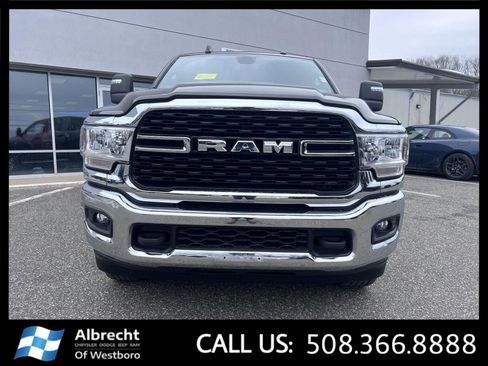 Used 2024 RAM 2500 Big Horn image 8
