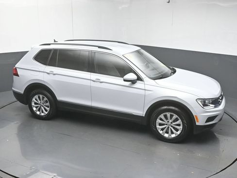 Used 2018 Volkswagen Tiguan SE FWD image 42
