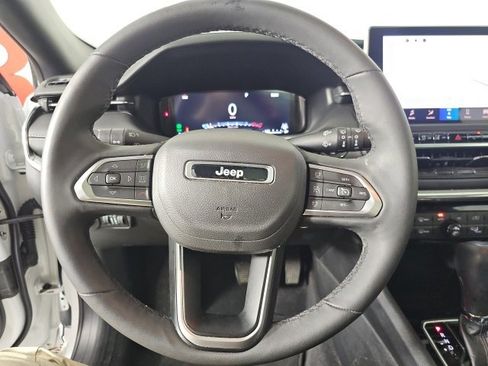 Certified 2024 Jeep Compass Limited w/ High Altitude Package image 14