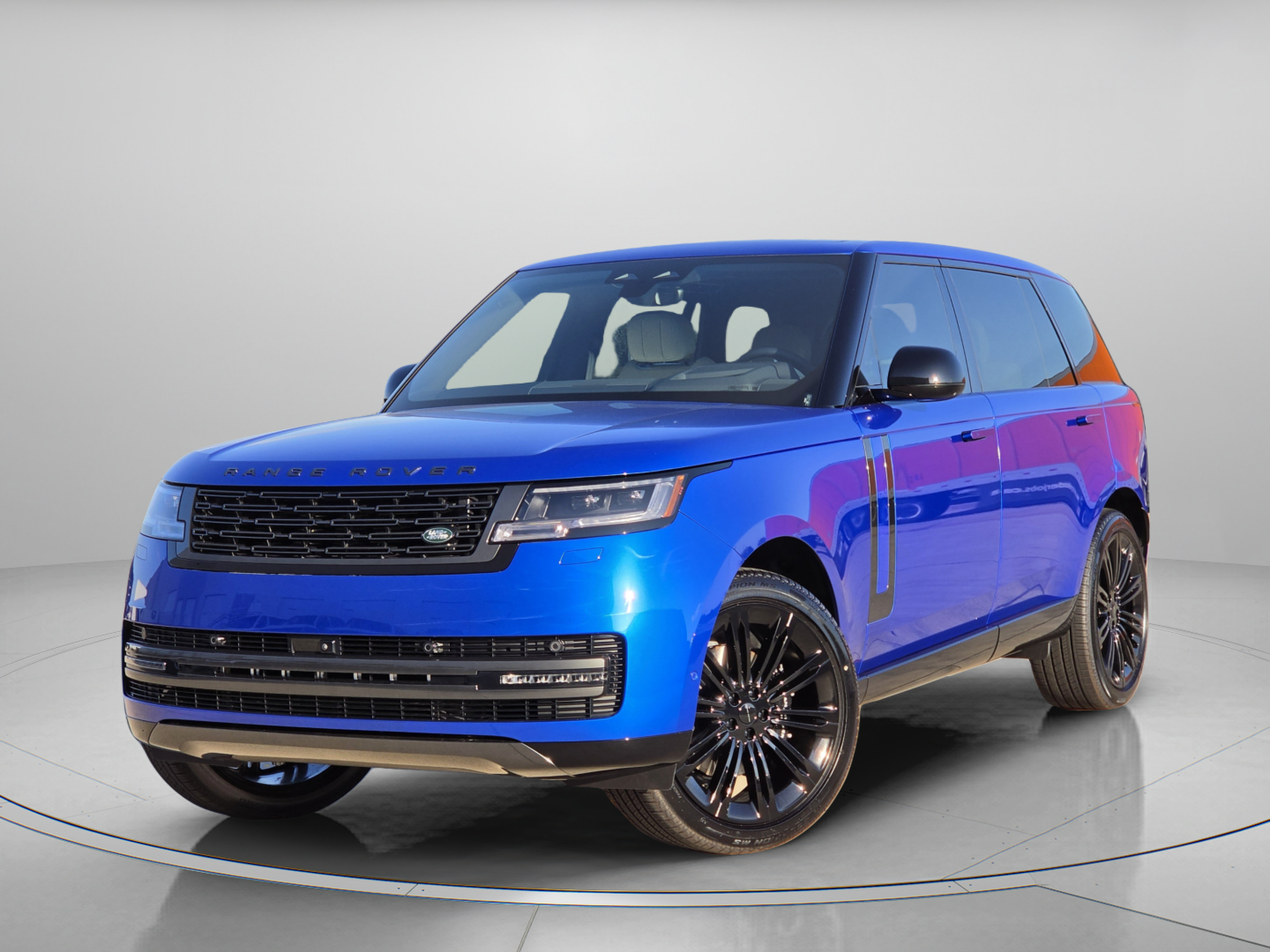 New 2026 Land Rover Range Rover Long Wheelbase SE AWD/4WD image 1
