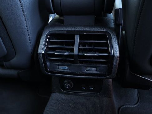 Used 2024 Audi Q3 2.0T Premium AWD/4WD image 32