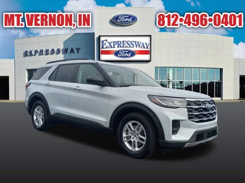 New 2026 Ford Explorer Active image 4