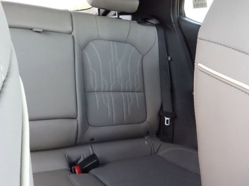 New 2025 Buick Envista Avenir image 12