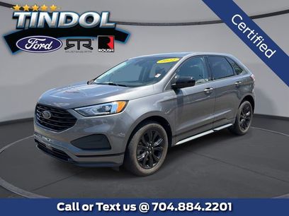 Certified 2022 Ford Edge SE w/ Black Appearance Package